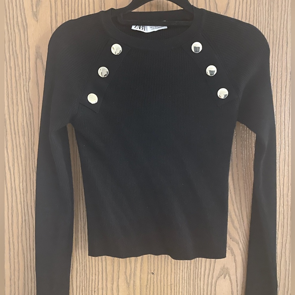 Zara black fitted top with gold buttons. Brand new never worn. Size Small.